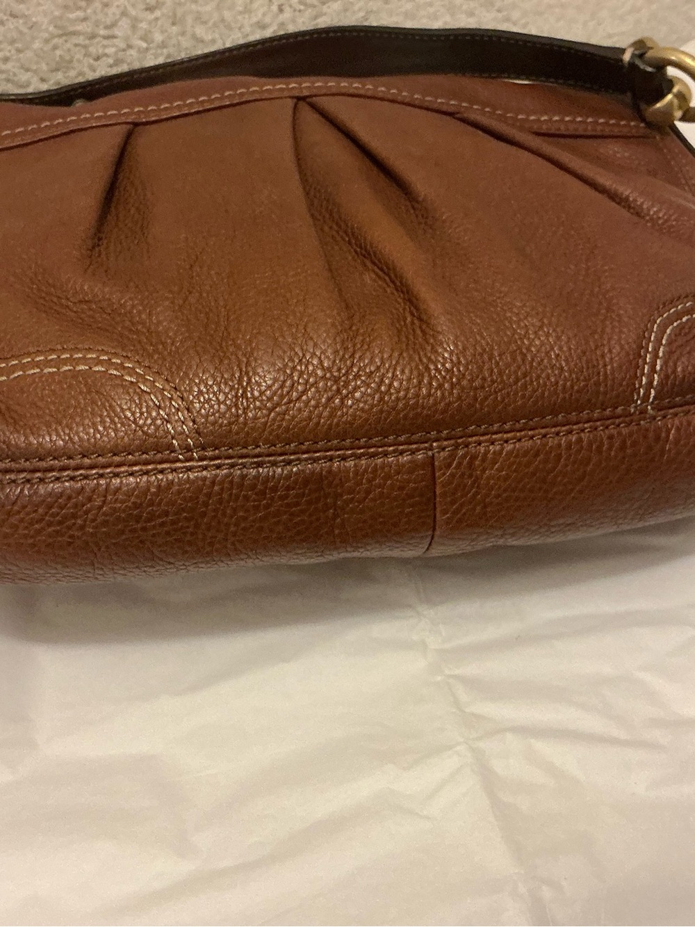 Coach 12917 Hamptons Brown Pebbled Leather Shoulder Bag with Gold-Tone Hardware - Picture 8 of 9